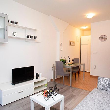 Apartments Silver Tree Split Extérieur photo